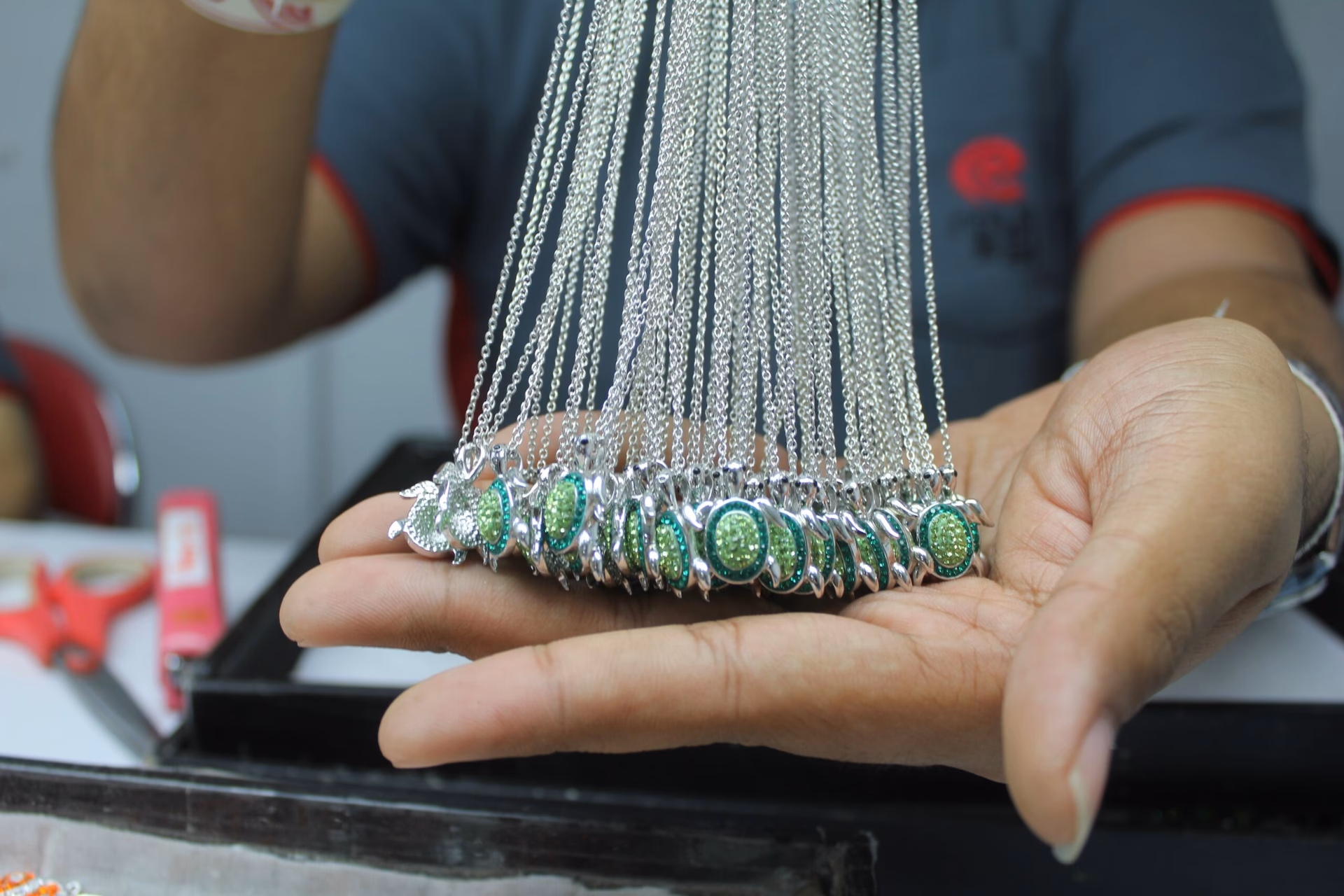 ¿Es posible conseguir joyas fabricadas en Tailandia?
